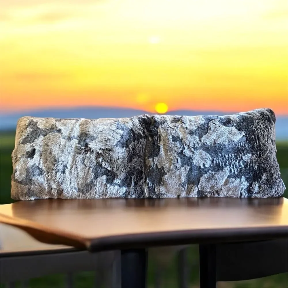 NWOT NEW Four (4) Aviva Stanoff Black/Brown Faux Fur Luxury Designer Pillows - Picture 3 of 11